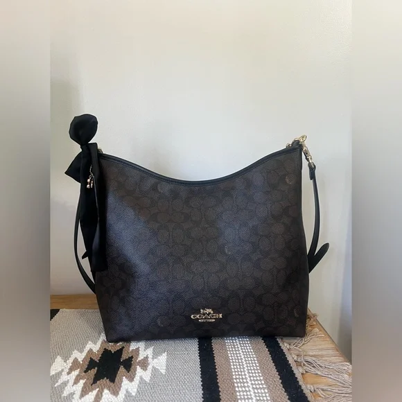 Coach Laurel Shoulder Bag - Picture 2 of 4